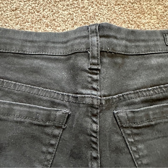 Blank NYC Black Denim Jean Shorts Frayed Hem Women’s Size 25 Grunge Summer - Picture 12 of 16